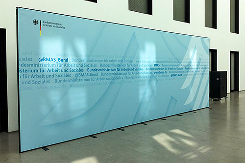 Mobile Messewand Berlin - 8x3 Meter - Bundesministerium für Arbeit und Soziales